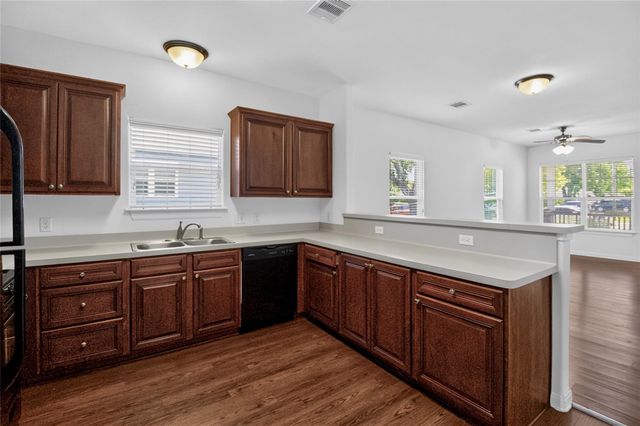 233 Beatrice Street, La Marque, TX 77568