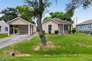 233 Beatrice Street, La Marque, TX 77568