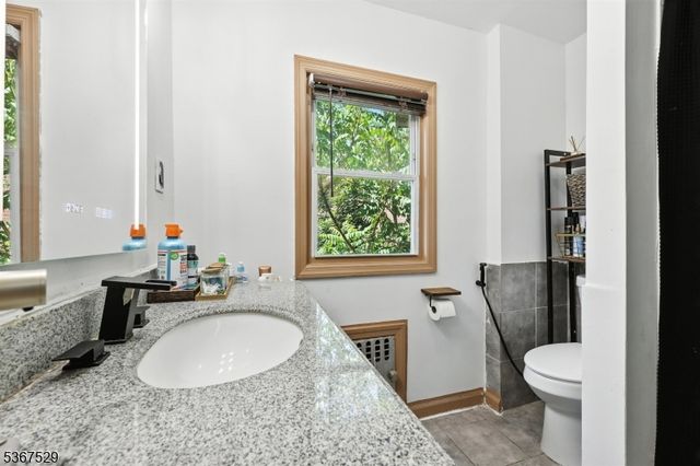 885 Stuyvesant Ave, Irvington Twp., NJ 07111