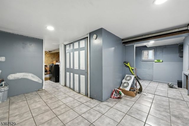 885 Stuyvesant Ave, Irvington Twp., NJ 07111