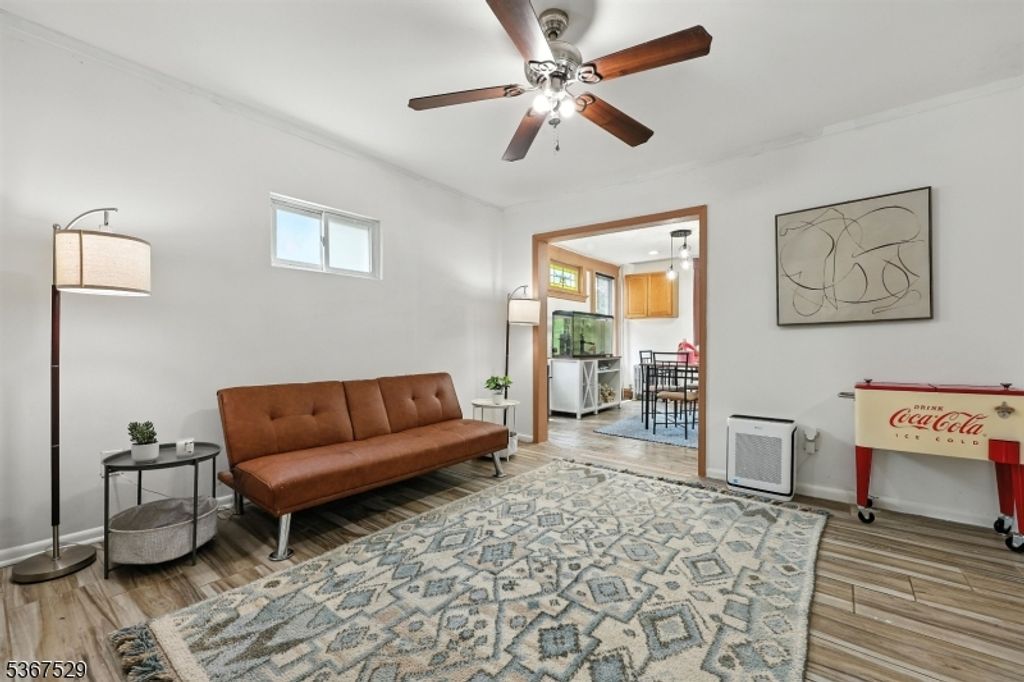 885 Stuyvesant Ave, Irvington Twp., NJ 07111