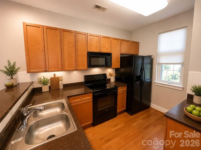 1101 W 1st Street 409, Charlotte, NC 28202
