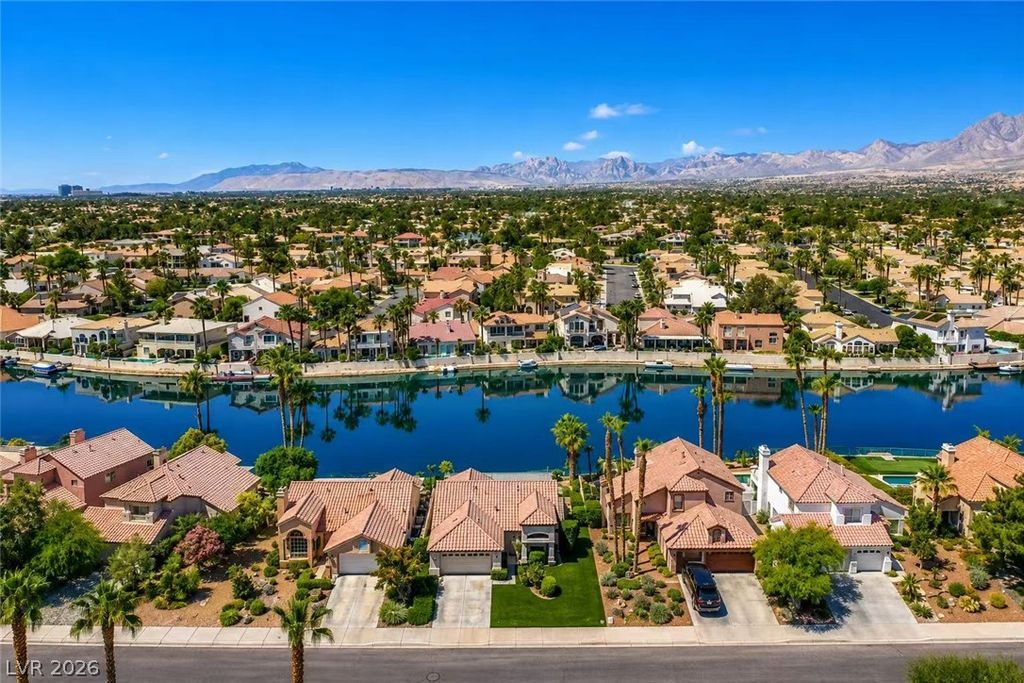 2901 Channel Bay Drive, Las Vegas, NV 89128 — exterior