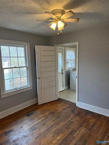 405 Burch Street, Hartselle, AL 35640