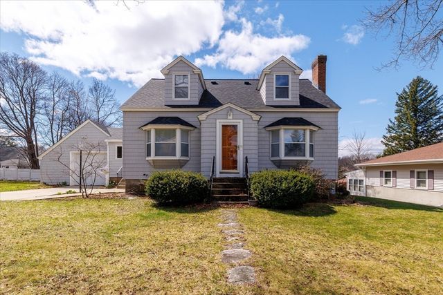 12 Middlesex Ave, Worcester, MA 01604