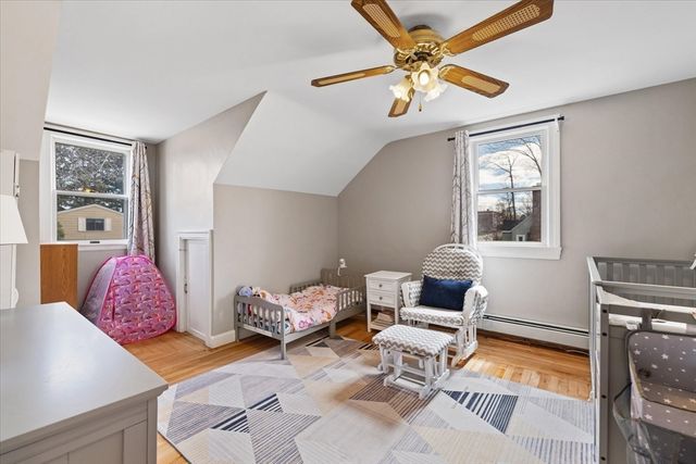 12 Middlesex Ave, Worcester, MA 01604