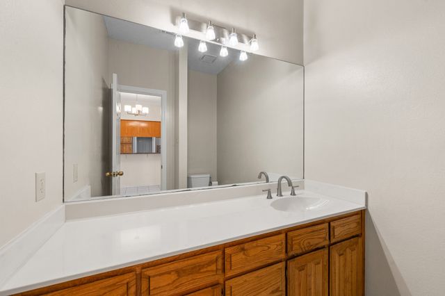 5956 River Bend Drive, Benbrook, TX 76132