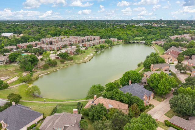5956 River Bend Drive, Benbrook, TX 76132