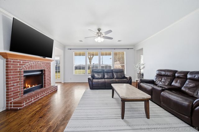 12016 S Date Avenue, Jenks, OK 74037