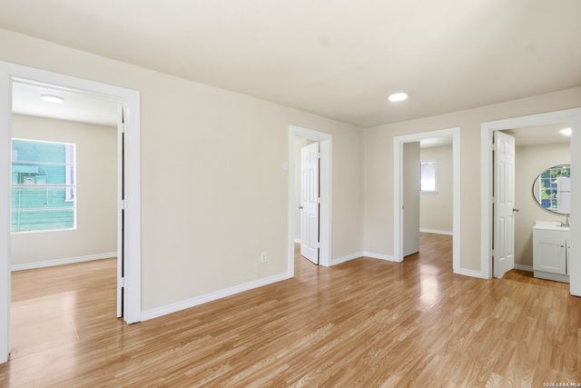137 BRENNER ST, San Antonio, TX 78237