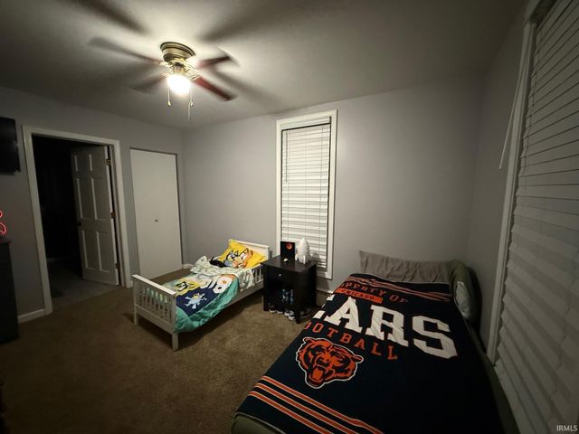 122 N Monon, Francesville, IN 47946