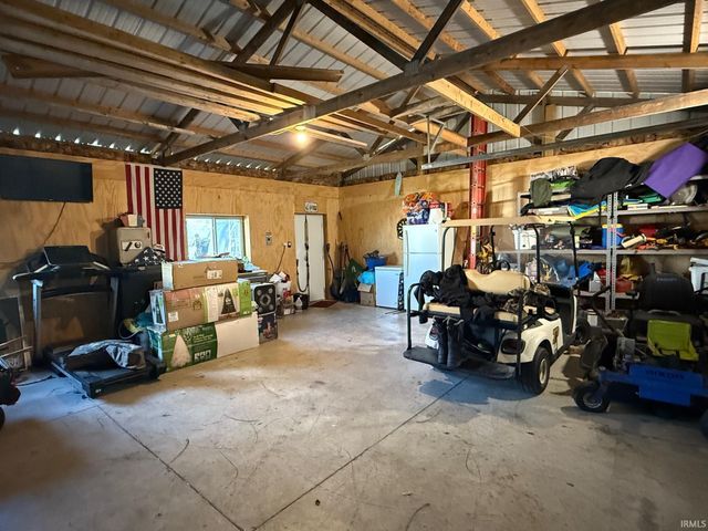 122 N Monon, Francesville, IN 47946