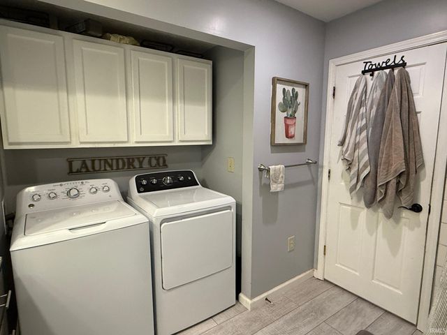 122 N Monon, Francesville, IN 47946