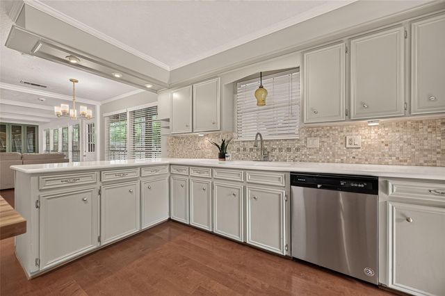 8007 Vickridge Lane, Spring, TX 77379