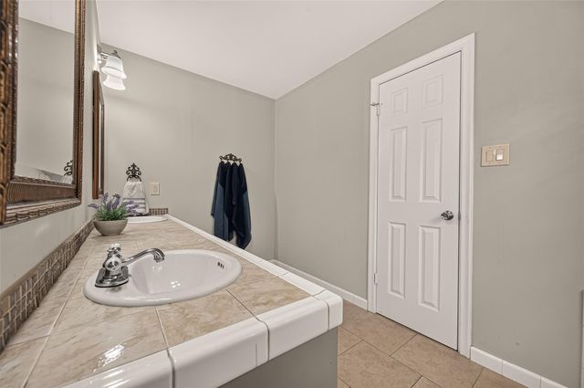 8007 Vickridge Lane, Spring, TX 77379