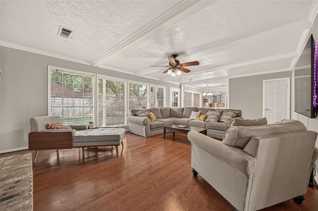 8007 Vickridge Lane, Spring, TX 77379