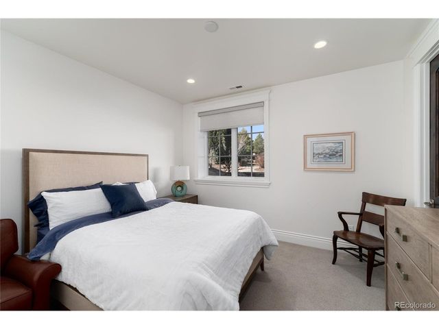 8310 Raphael Ln, Littleton, CO 80126