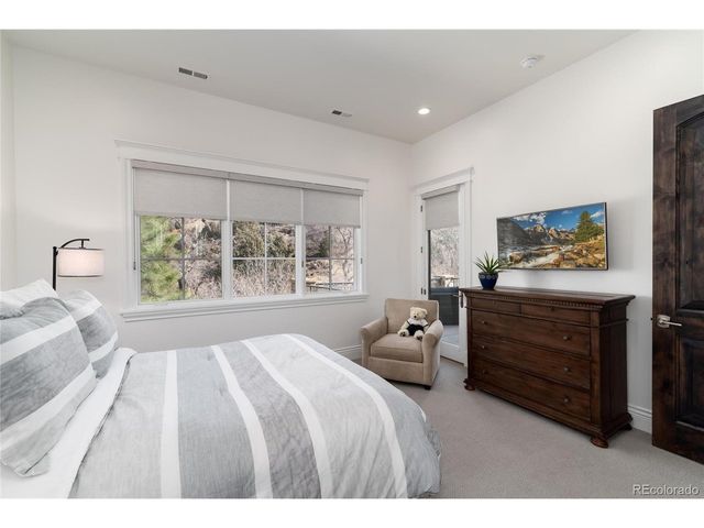 8310 Raphael Ln, Littleton, CO 80126