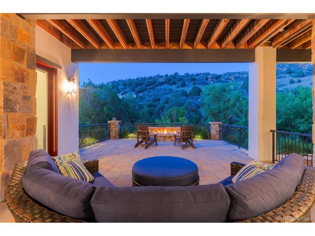 8310 Raphael Ln, Littleton, CO 80126