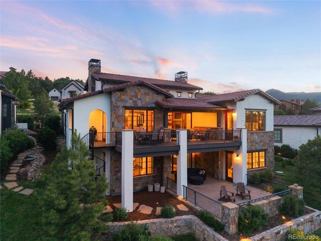 8310 Raphael Ln, Littleton, CO 80126
