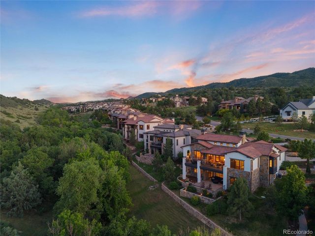 8310 Raphael Ln, Littleton, CO 80126