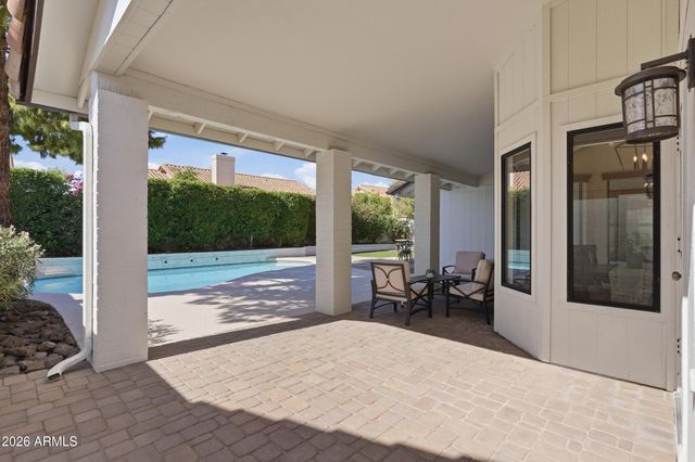 9834 E DREYFUS Avenue, Scottsdale, AZ 85260