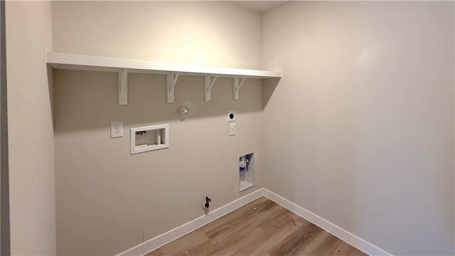 1446 Irigoyen St, Corpus Christi, TX 78415