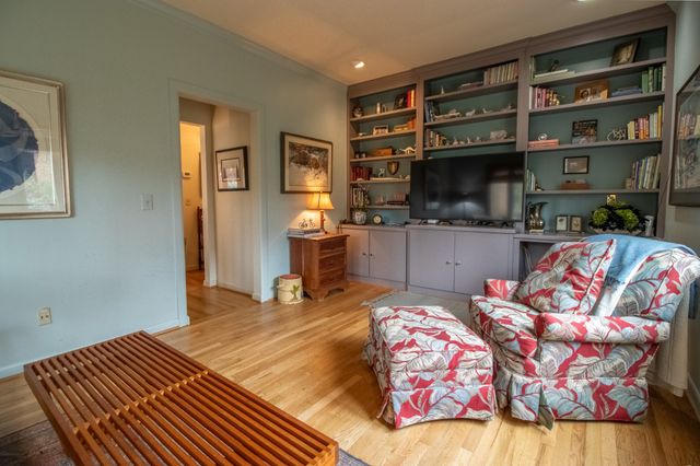 674 Timber Ln, Nashville, TN 37215