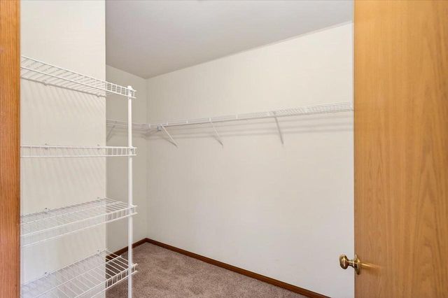 1331 Swordleaf Lane, Sun Prairie, WI 53590