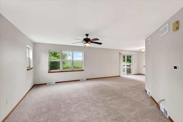 1331 Swordleaf Lane, Sun Prairie, WI 53590