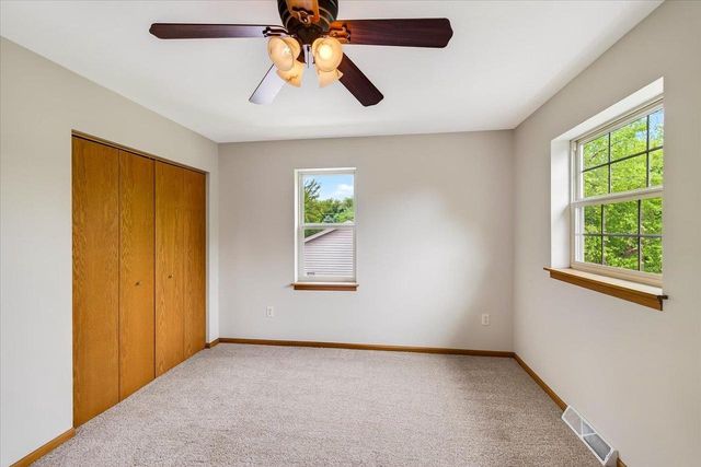 1331 Swordleaf Lane, Sun Prairie, WI 53590