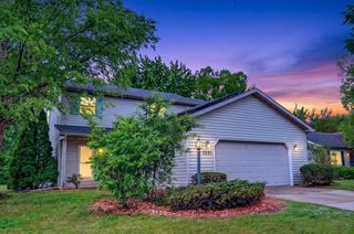 1331 Swordleaf Lane, Sun Prairie, WI 53590