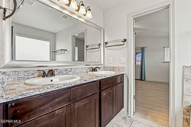 1089 Indigo Sky Street, Horizon City, TX 79928