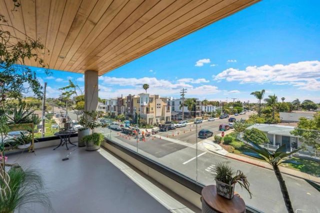 3097 Madison Street 301, Carlsbad, CA 92008