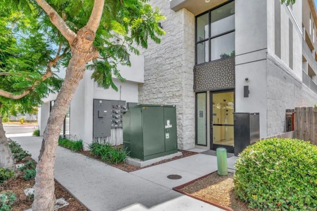3097 Madison Street 301, Carlsbad, CA 92008