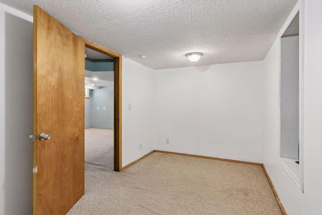 5212 47th Avenue S, Minneapolis, MN 55417