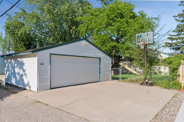 5212 47th Avenue S, Minneapolis, MN 55417