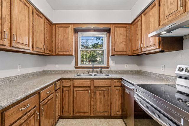 5212 47th Avenue S, Minneapolis, MN 55417