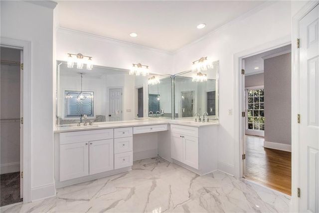 960 Landmark Drive, Atlanta, GA 30342