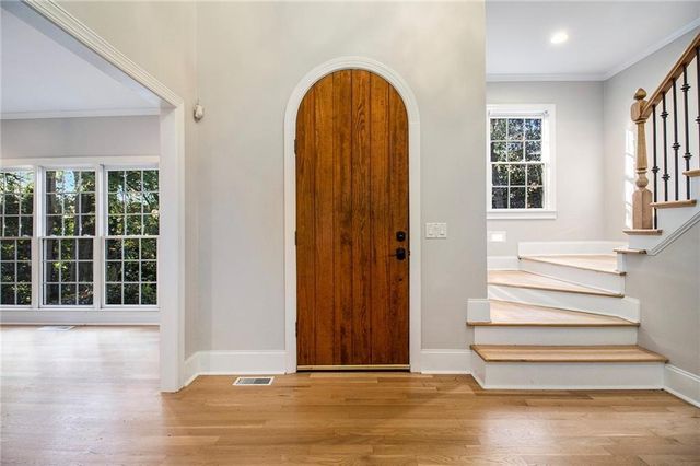 960 Landmark Drive, Atlanta, GA 30342
