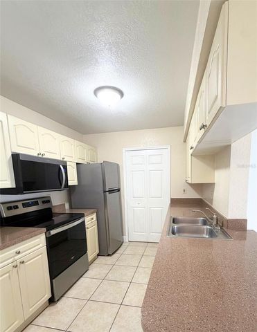 2550 N ALAFAYA TRAIL 6202, Orlando, FL 32826