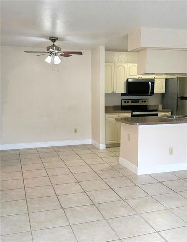 2550 N ALAFAYA TRAIL 6202, Orlando, FL 32826