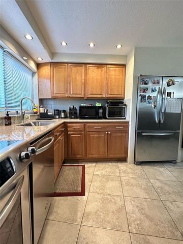 1753 NE 18th St 1753, Fort Lauderdale, FL 33305