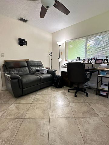 1753 NE 18th St 1753, Fort Lauderdale, FL 33305
