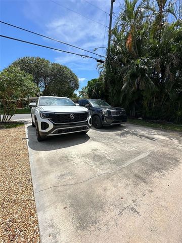 1753 NE 18th St 1753, Fort Lauderdale, FL 33305