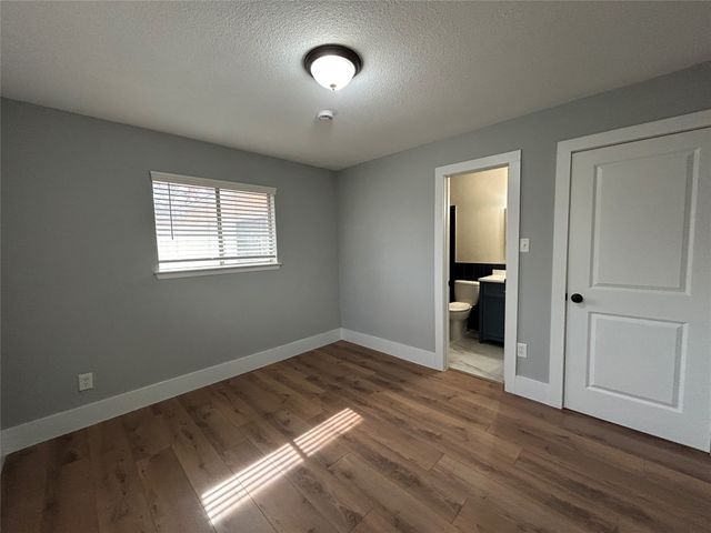 5556 Macarthur Drive, Fort Worth, TX 76112