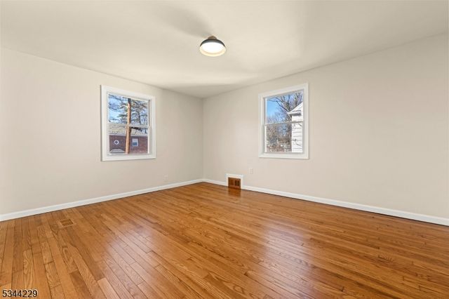 666 Tremont Ct, City Of Orange Twp., NJ 07050