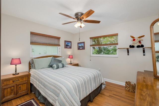 1363 OVERLEA DRIVE, Dunedin, FL 34698