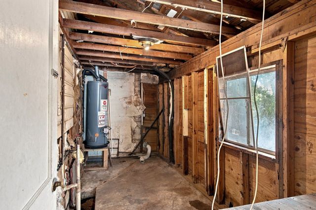 1013 Oak Street, Grand Prairie, TX 75050