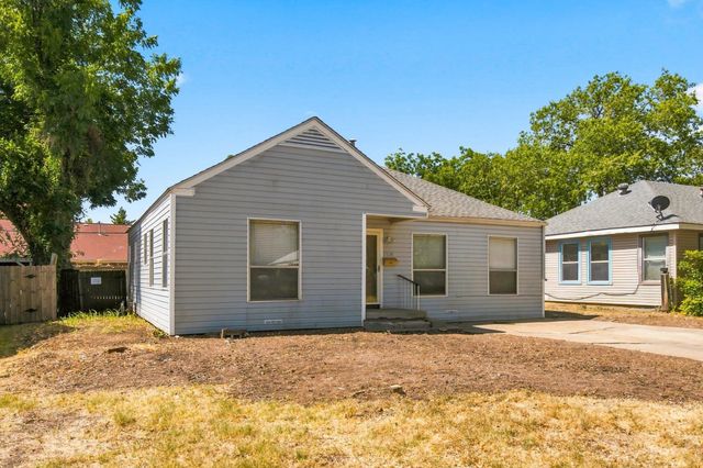 1013 Oak Street, Grand Prairie, TX 75050
